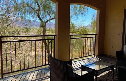 North Scottsdale Condominio | Quiet-Two Bedroom/Two Bath with No One Above