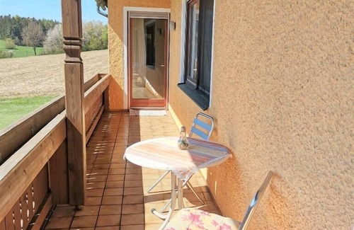 Thanstein Apartamento | Quiet vacation apartment (100 sqm) with sunny terrace