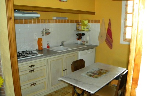 Castelnau-de-Brassac Cabaña | Alquiler de vacaciones tranquilo en las montañas medias