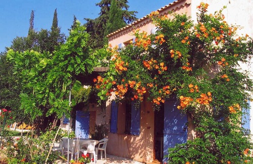 Le Luc Casa | chalet con piscina