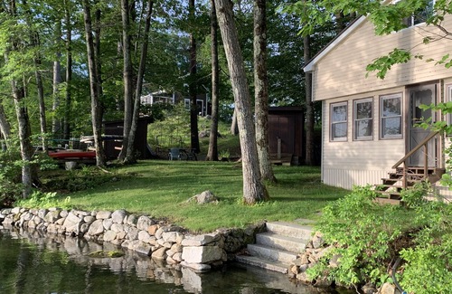 Holderness Cabaña | Quiet Waterfront Cottage on Squam