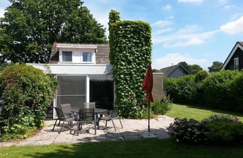 Bruinisse Casa | Casa de vacaciones en una zona tranquila de Zelanda