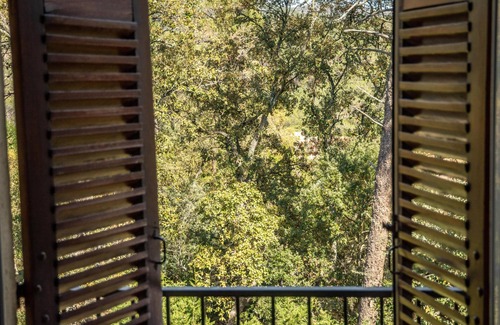 Frejus Casa | Quietly located villa with shared pool
