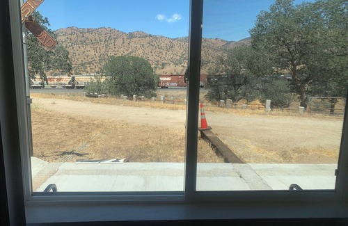 Keene Apartamento | "Quinn" tessential Railfan Accommodation 2 People 13& Up, 1 Bedroom, 1 Bathroom