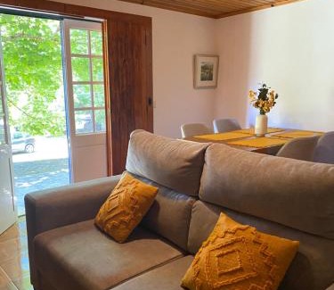 Sao Tiaguinho Casa | Quinta da Cavada - Casa da Tertúlia