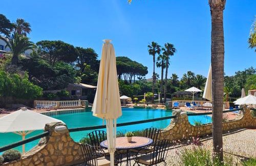 Figueira Complejo | Quinta da Floresta – Santo António Villas, Golf & Spa