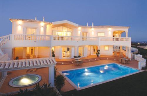 Figueira Complejo | Quinta da Floresta – Santo António Villas, Golf & Spa