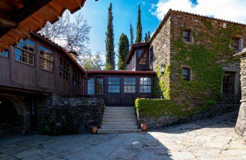 Lever Casa | Quinta de Mourães - Casa do Xisto