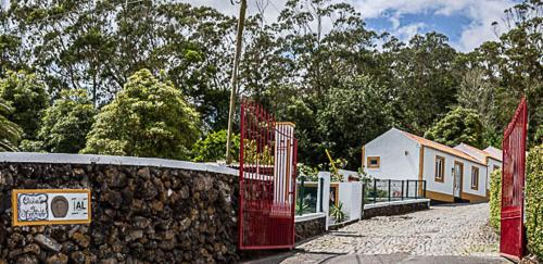Angra do Heroismo Chalet De Esquí | Quinta do Malhinha- Turismo