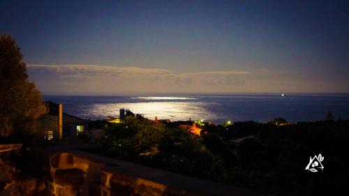 Praia da Vitoria Casa | Quinta do Paraíso