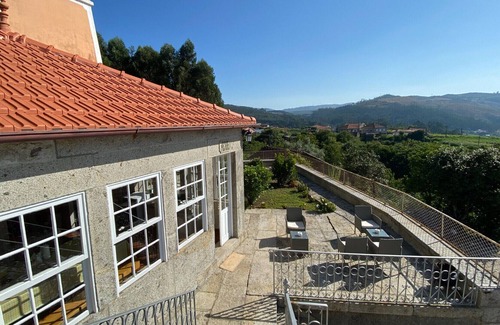 Cardielos Villa | Quinta Sao Francisco - Exclusive Villa 18th Century - Private Pool