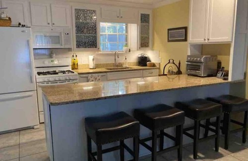 Colonial Oaks Casa | Quintessential Savannah
