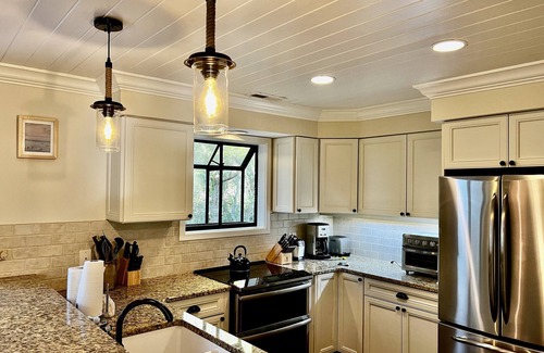 Bald Head Island Casa | Quintessential BHI escape. NEW! Updated Beach House