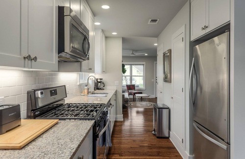 Barton Heights Casa | Quintessential Zilker Bungalow