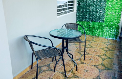 Aguada Apartamento | Quiques Town House A2 - 2BR/1BR Apartment