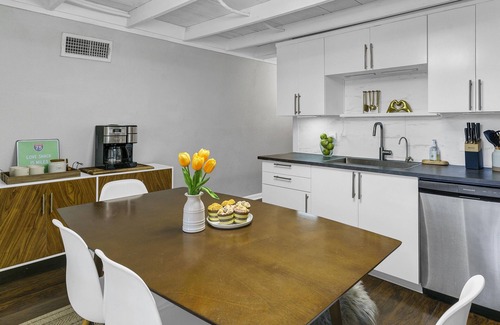 Granbury Casa | Quirky 2BR A-Frame near Lake Granbury