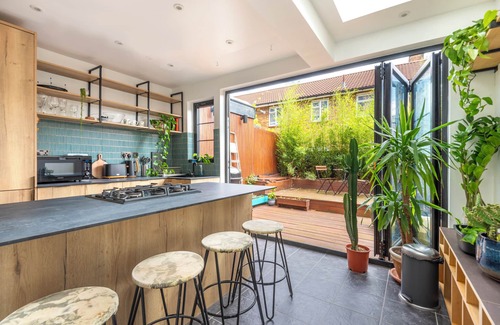 St. Ann's Apartamento | Quirky 4-bedroom House - Private Outside Space
