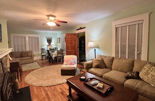 Daytona Beach Cabaña | Quirky Beachside Historic Cottage w/ music lounge, sun room, walk to beach!