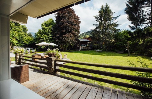 Morzine Chalet De Esquí | Quirky chalet, large private garden with safe parking
