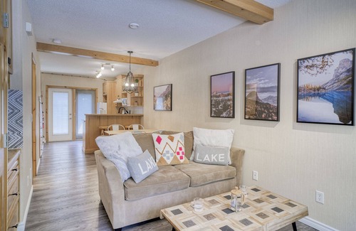 Harvie Heights Casa | Quite Townhome w/2BR&2BATH- Rocky Mtn Getaway