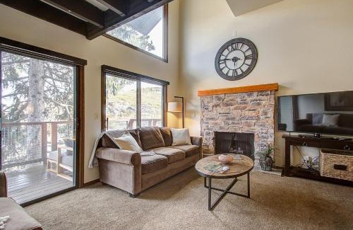 Downtown Park City Casa | Quittin Time Townhouse Peaceful Mountain Ski-In-Ski-Out Retreat Close to Town