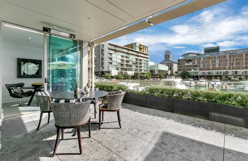 Auckland Central Business District Apartamento | QV Stays Waterfront Glamour