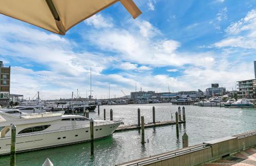 Auckland Central Business District Apartamento | QV Stays Waterfront Glamour