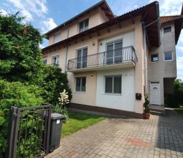 Balatonfoldvar Apartamento | Rádi Apartman Balatonföldvár