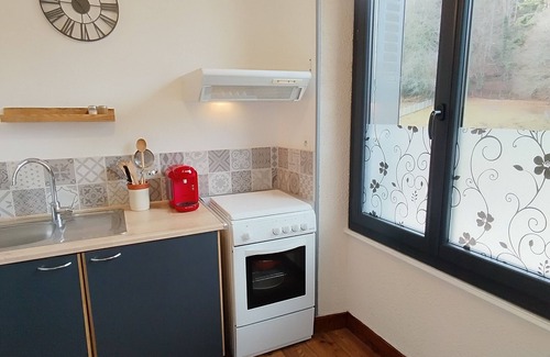Murol Apartamento | Résidence de Michèle Meublé de 45m² Pour 2 Adultes + 2 Enfant Jardin et Parking