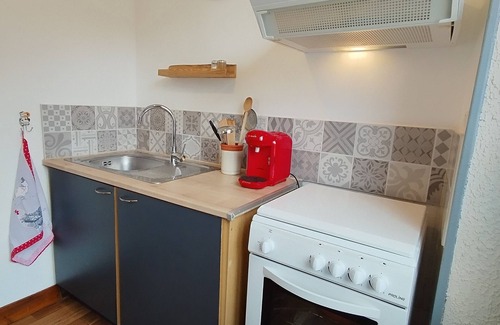 Murol Apartamento | Résidence de Michèle Meublé de 45m² Pour 2 Adultes + 2 Enfant Jardin et Parking