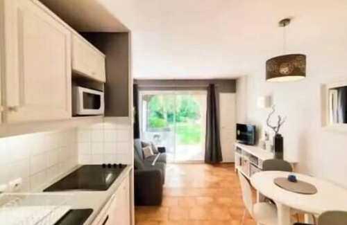 Saint-Arnoult Apartamento | Résidence du Golf de Deauville : Appartement 2 Pièces Avec Terrasse