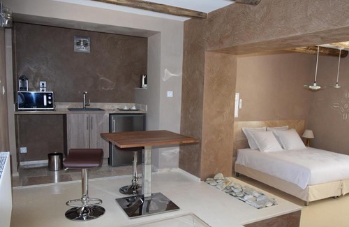 Malaucene Apartamento | Résidence hôtelière et SPA des sources du gros noyer