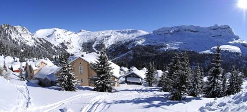 Flaine Chalet De Esquí | Résidence Hameau - Chalet lumineux · Poêle à bois · Sauna · Garage MAE-7348