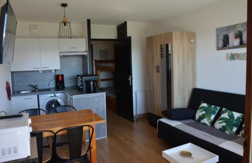 Font-Romeu-Odeillo-Via Apartamento | Résidence Les ISARDS Studio cabine rénové - vue Montagne