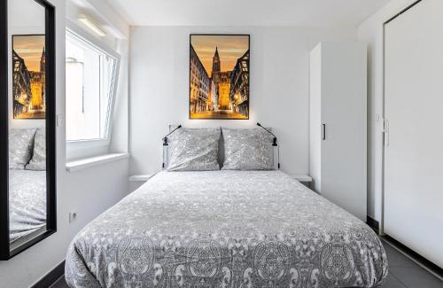 Poincare Apartamento | Résidence le premium, hyper centre, studio tout équipé