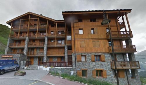 Les Almes Apartamento | Résidence Maison Neuve - Appartement rénové·Pied des pistes·Balcon·Parking MAE-0391