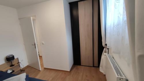 Koenigshoffen Est Apartamento | Résidence Romains 1G - hébergement de tourisme classé avec garage gratuit