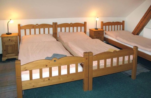 Uhlejov Casa | Casa de vacaciones Růžovka (ULJ100) en Uhlejov - 24 personas, 7 dormitorios