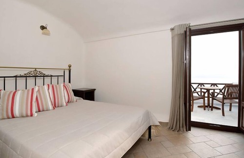 Firostefani Apartamento | R 1159 Charon’s Apartment (Maisonette Style) With Break Fast, Sea view & Private Balcony