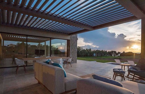 Petrochori Villa | R 1466 Roca Villa BlueVillas