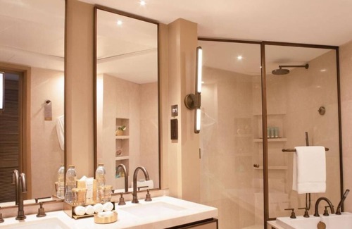 Trade Centre 1 Casa | R 1539 Jumeirah Beach Hotel
