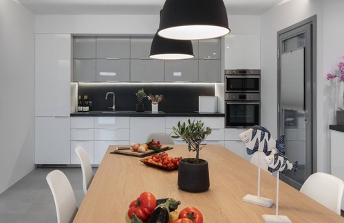 Plintri Villa | R 3169 Carmen Villa