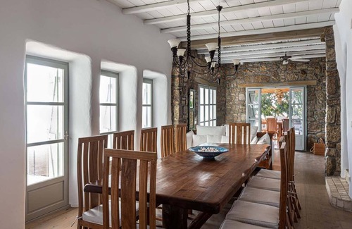 Tourlos Villa | R 3173 Louise Villa
