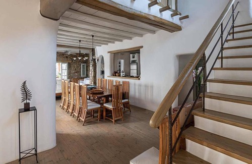 Tourlos Villa | R 3173 Louise Villa