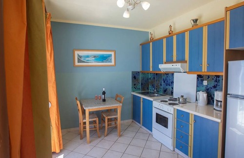 Lourdata Apartamento | R 3290 Two-Bedroom Apartment
