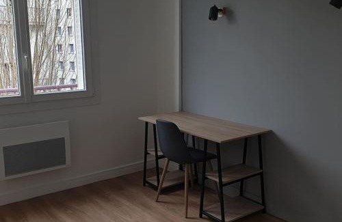 Quartier des Eaux-Claires Apartamento | R'Apparts T2 Duplex Urbain