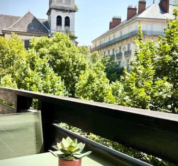 Quartier Hyper-Centre Apartamento | R'Apparts T3 Le Prestige Grenoblois