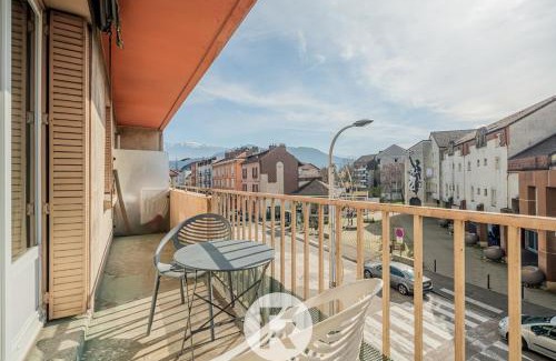 Saint-Martin-d'Heres Apartamento | R'apparts T4 Le Saint Martin