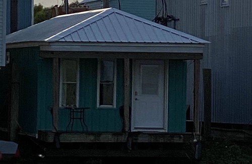 Venice Casa | R&R Getaway Comfort on the water! Visit out Pro Shop for Approved Fishing Gear!