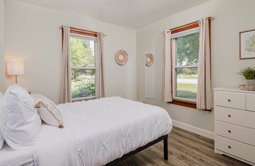 Manitowoc Casa | R&R on Rapids Rd Summ